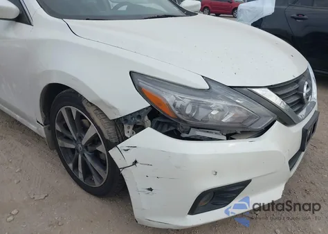 2016 Nissan Altima 2.5 Sr z USA, uszkodzony, nr VIN 1N4AL3AP9GC184393